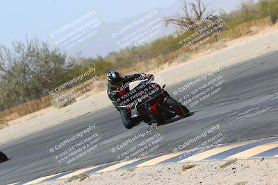 media/Mar-28-2022-Superbike Trackdays (Mon) [[b8603d0f67]]/Open Track Time/Turn 3 Inside/